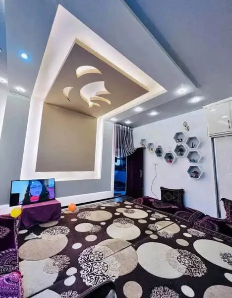 3-storey building with shops for sale, 4 rooms, 80 m², Shahr-e Naw, District 10