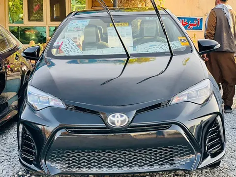 Toyota Corolla 2015