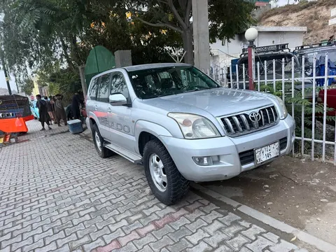 Toyota Land Cruiser Prado 2004