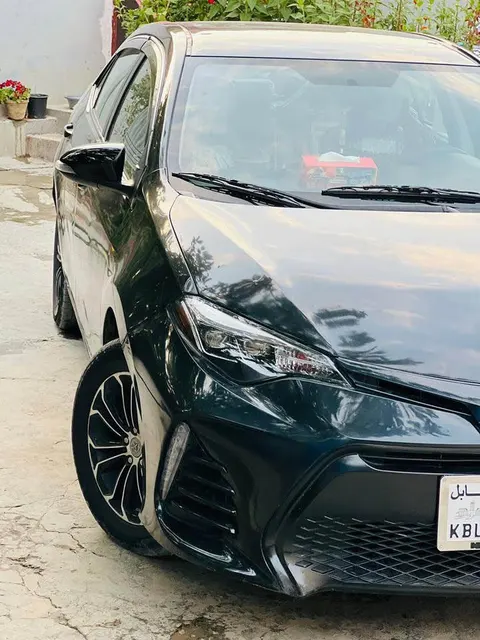 Toyota Corolla 2015