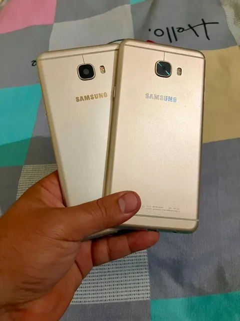Samsung Galaxy C7 32GB dual SIM