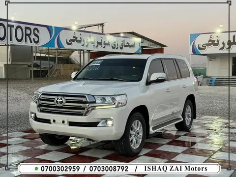Toyota Land Cruiser VXR 2017 5.7L