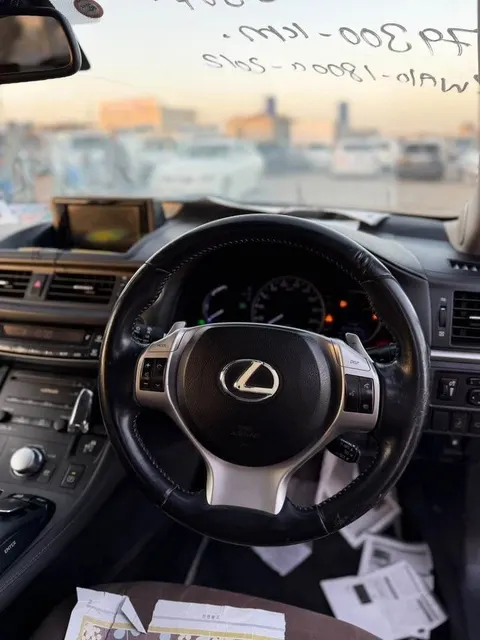 Lexus CT 200h 2013