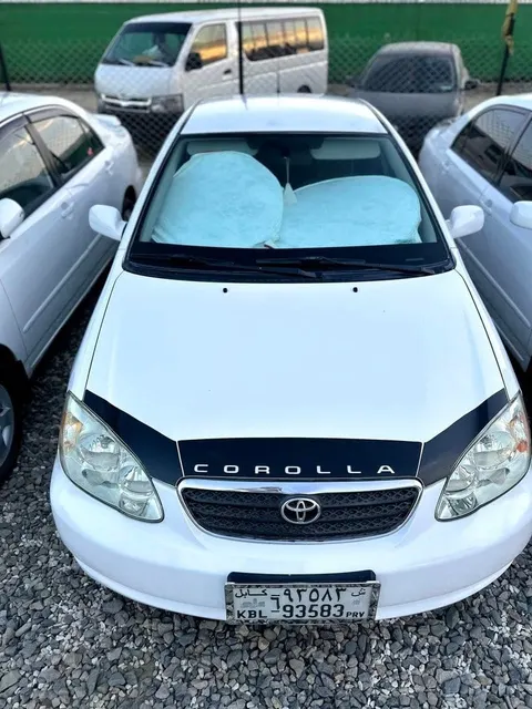 Toyota Corolla CE 2005, 93,000 miles, white