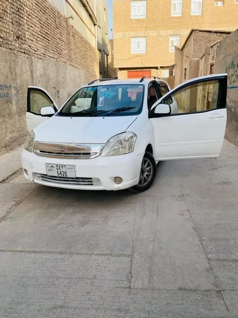 Toyota Raum dual fuel, Farah