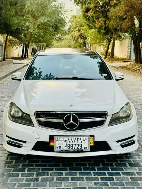 Mercedes-Benz C300 2013, 6-cylinder turbocharged, manual/automatic