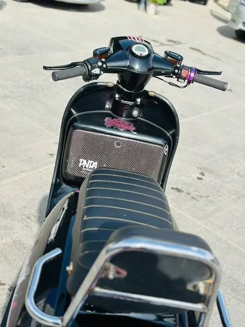 Scomadi Turismo Technica TT200i 200cc scooter
