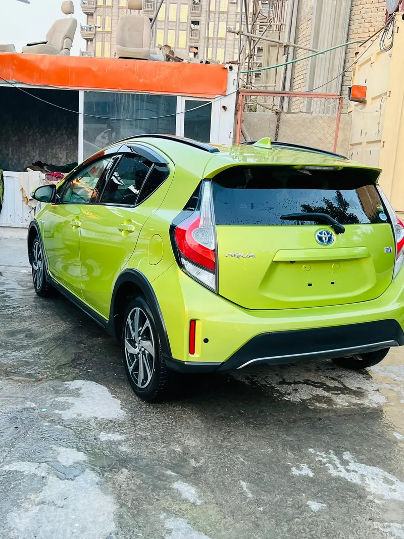 Toyota Aqua 2018 (4)