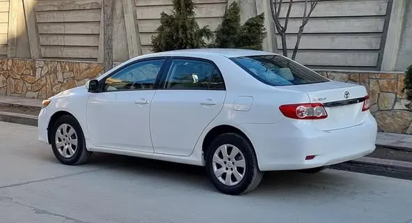Toyota Corolla 2011 (2)