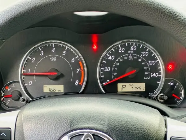 Toyota Corolla 2012 (3)
